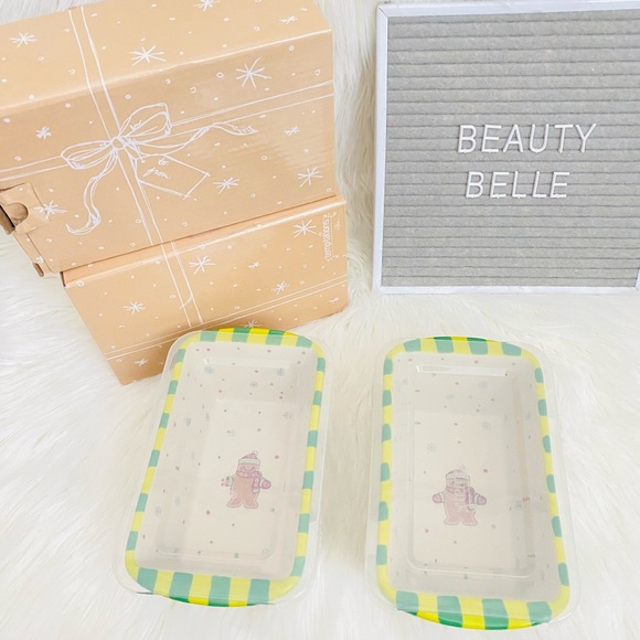 Temptations Christmas ceramic bake dishes with lids - Picture 7 of 8